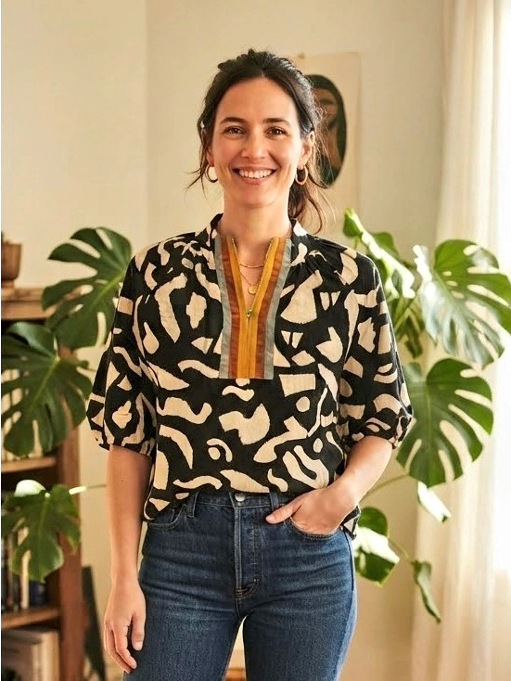 THML | Abstract Print Top in Black & Cream | Size Small | Like New